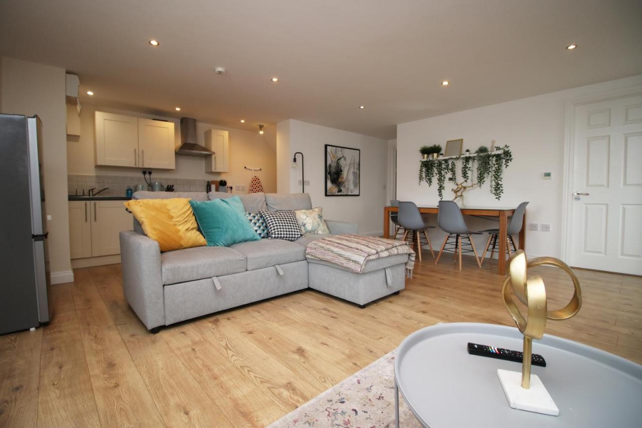 Flat 1 Batheaston By Mia Living Stylish 1 Bedroom Property With Free Parking Exterior photo